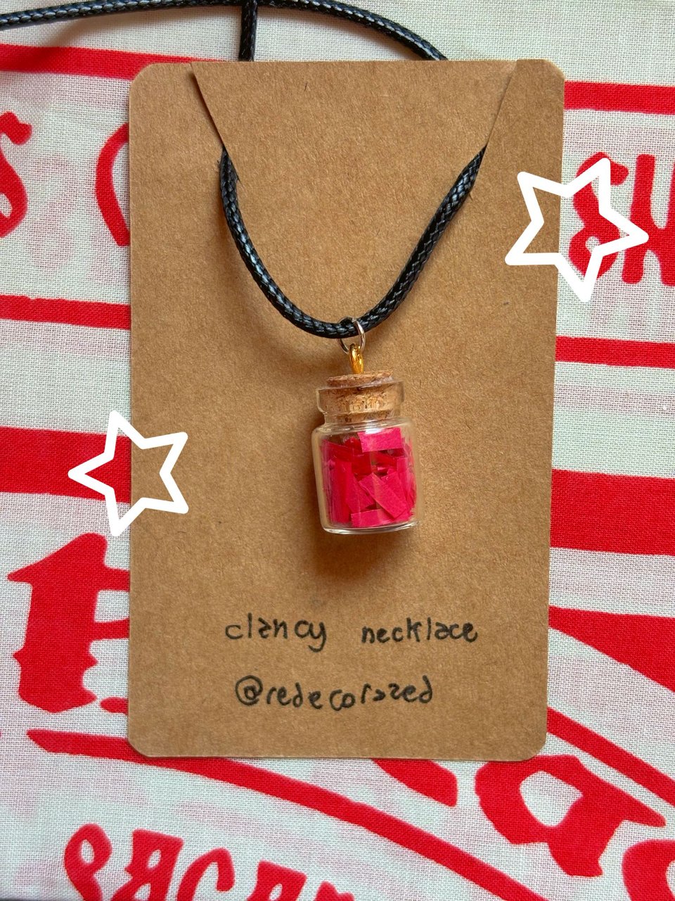 collana con confetti clancy tour