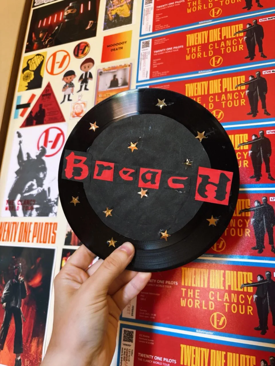 Vinile decorato breach
